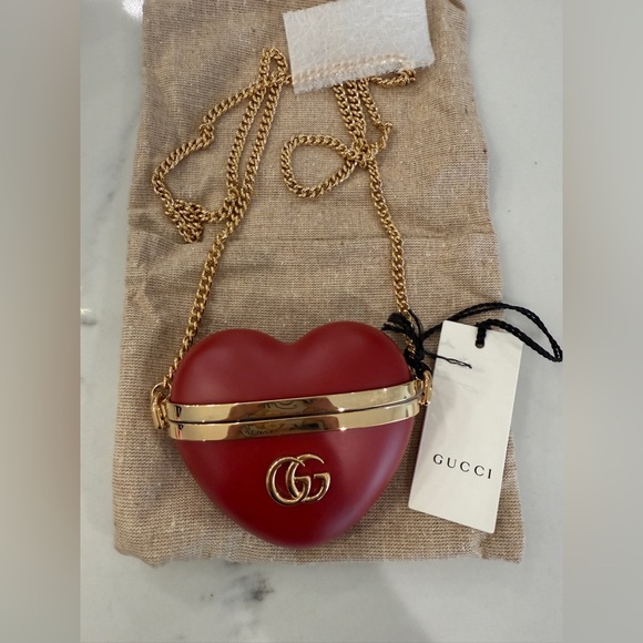 Gucci GG Marmont Heart Shaped AirPods Case - Picture 2 of 8